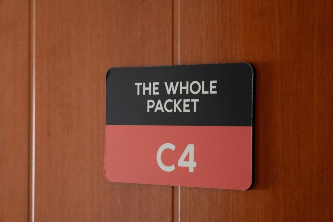 The Whole Packet C4 Center With Parking Apartamento Larissa Exterior foto